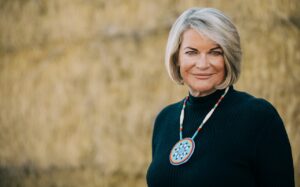 cynthia Lummis _Official_Senate_Photo